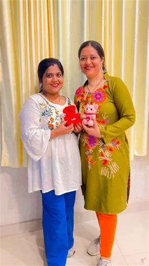 gitika Kinger on Instagram: "Happy teddy day ❤️❤️ @miss_heena_kumari_143 @gitikakinger @heena_love_gitika_dance_143"