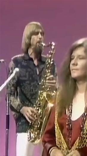 “Can't you just take a look at me and tell Tell that I live, honey, I live and I breathe for you” ❤️ Send this to your Valentine. 🌹 | Janis Joplin