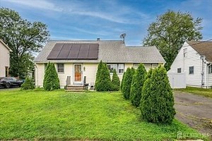 2 Bedroom Apartments for Rent in Colonia NJ | Apartments.com