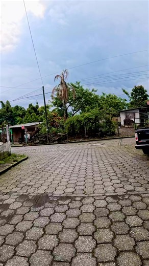 Humor guatemalteco 🇬🇹 | El Guatemalteco en dos Ruedas