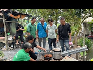 Cống Xù Xào Lăn Chấm Bánh Mì Ngon Quá Ông Trời Cảm Động Đổ Cơn Mưa Lớn.Góc Làng Quê
