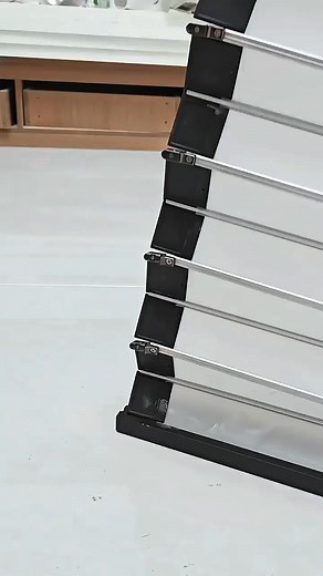 Install a simple and easy partition of crystalsliding#foldingdoor #slidingdoor#partition #decoration | Jl China Aluminum Door Factory