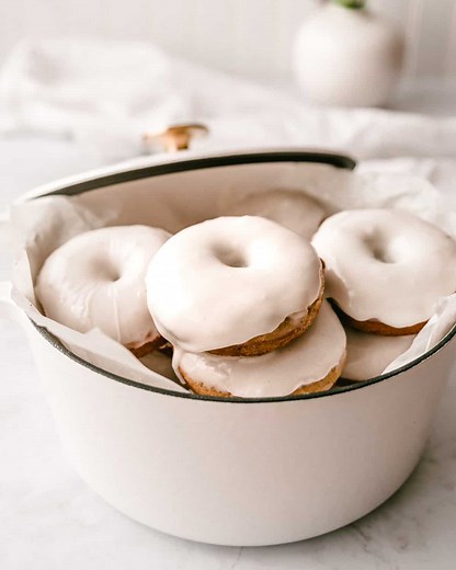 Baked Donuts with Vanilla Glaze - Kickass Baker