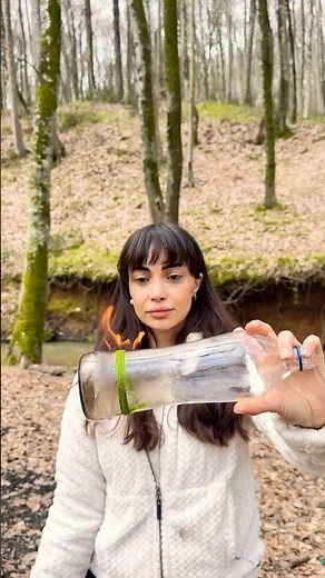Girl Know How to do Light 🌲Survival 🔥 Bushcraft 🕯️ #camping #survival #bushcraft #outdoors #diy