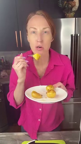 Best potato recipe Elaine shows an easy yummy recipe for potatoes in the air fryer | Elaine Carol’s Kitchen