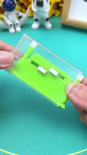 19K views · 162 reactions | Needle Threader Tool  #amazongadgets #newgadgets #smartgadgets #gadgetstore #amazonfinds #products #usa #amazondeals | Live Line | Facebook