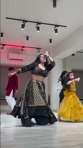 Uyi Amma - Azaad | Aaman D, RashaThadani Madhubanti Bagchi, AmitTrivedi, Amitabh|BoscoAbhishek K