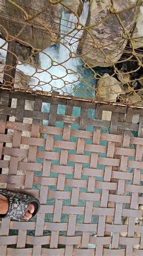 Brigadier Navdeep Brar 🇮🇳 on Instagram: "#paratroppers #indianarmy🇮🇳 #fly #freefall #whatsurexcuse"