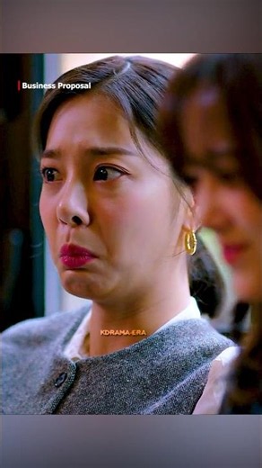 Her reaction 😂🤣 #kdrama #businessproposal #shorts #kdramainhindi