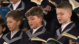 [REPLAY] ❤️❄ We can't get enough of Bach's irresistible Christmas Oratorio and just because we miss it, relive this tremendous performance, courtesy of the Gewandhausorchester, and the The Saint Thomas Choir of Men and Boys under Andreas Reize! ❤️❄ https://cutt.ly/Z0K4YAg | medici.tv