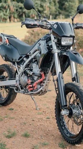 Suzuki DRZ400SM Build Showcase