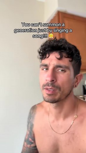 What’s the song???? | FELICITY