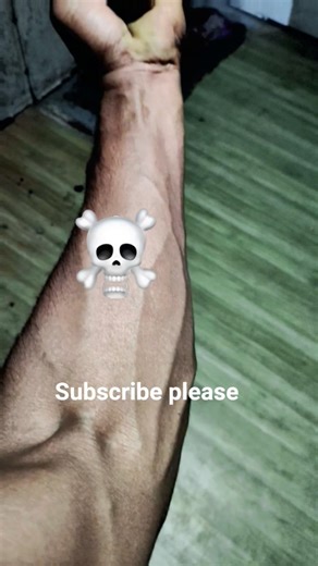 Normal peoples hand #sorts #reels me with 1? people #motivation #viralvideo