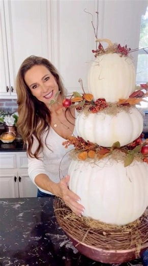 DIY Stacked Pumpkin Topiary | Easy Fall Centerpiece 🍂