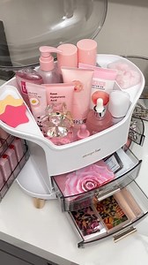 😍 Luxury Desktop Cosmetic Organizer, Dustproof And Waterproof Makeup Vanity Organizer | gifto.pk