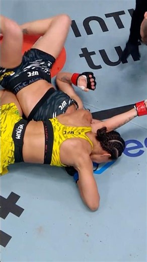 Check out this textbook katagatame from Dione Barbosa! 😤 #UFCOKC