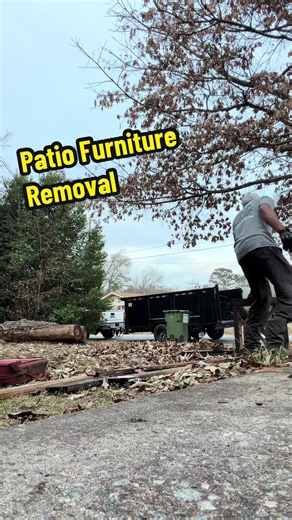One of our clients were tired of the old patio furniture, so they gave us a call 🗣️ If you are in Middle Ga or South Atlanta book with us today! #warnerrobins #junkremoval #macon #4upage #explore