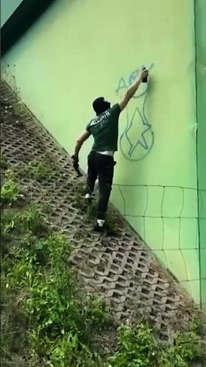 Młody artysta na rejonie. Jak oceniacie pracę?