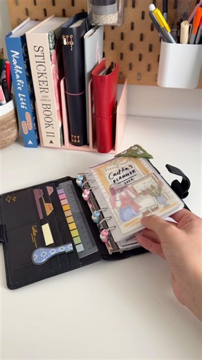 add whimsy to your planner!! (Filofax personal) 💕 #ponybeads #plannerideas
