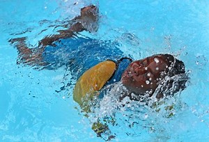 Parents with pools turn to survival swimming to keep kids safe — sometimes starting before they reach a year old - The Boston Globe