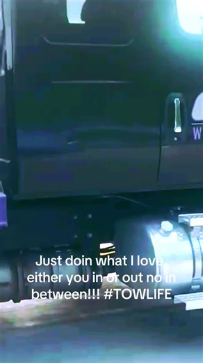 Joey Thompson on TikTok