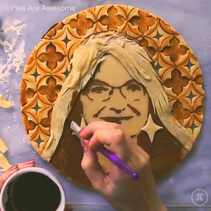 I tried that "snap fingers" trick. But it did not work. 😂 Credit: Pies Are Awesome Piesareawesome.com/ Instagram.com/ThePieous/ YouTube.com/PiesAreAwesome" | Bluntly