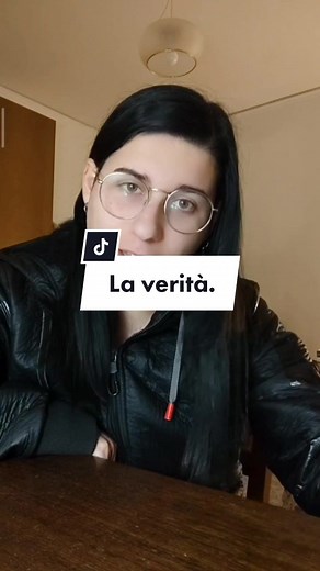 La verità è scomoda, ma qualcuno deve pur dirla. Non so voi, ma io non voglio più far parte di questo meccanismo, di questa corsa all'acquisto veramente TOSSICA e di questo gioco a