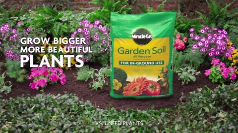 Miracle-Gro Garden Soil All Purpose 0.75 cu. ft. for In-Ground Use, Gardens and Raised Beds, Flowers, Vegetables, Trees, Shrubs 75030430