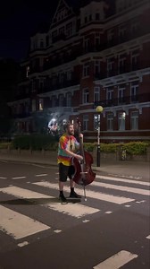 Jamming some Beatles at Abbey Road in London on my bassy. (Wait till the end! Don’t get run over!) 🎥- Laura Crompton | Casey Abrams