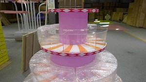 Custom Retail Store Showroom Pink Gondola Sweet Candy Display Rack Acrylic Candy Display Candy Display Containers
