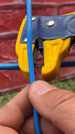 3.5K views | The Padlock Trick That Shocked Everyone Strong connection, genius idea #CaliGarage #CableHack #DIYGenius | Great.DIY | Facebook