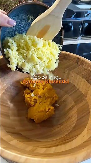 Dyniowe kluski (gnocchi) w sosie kurkowym | przepis