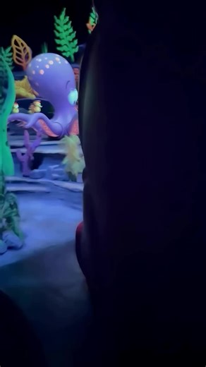 Disneyland Little Mermaid ride! 🧜‍♀️🦀🐚Come sing and dance with me while I ride this magical ride! #disneyland #littlemermaid #travel #family #instagood #amazing #instagram #instadaily #trending #viral #viralreels #love #happy #followme #art #repost #fun #smile #instalike #ride