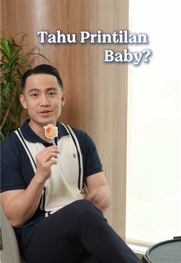 Kita coba test para Dads pengetahuan printilan bayi yuk, Moms! Kira-kira Moms bisa tebak semuanya benar nggak nih? Apalagi yang terakhir, udah pasti jawabannya Sweety Skin Premium, popok dengan Dual Zone Technology ✨ Teknologi canggih yang mencegah pee dan poo bercampur, jadi Moms dan Dads No Worry Iritasi deh! Checkout sekarang untuk perlindungan ekstra si Kecil💙 #CumaSweetyYangBisa #NoWorryIritasi #SweetySkinPremium