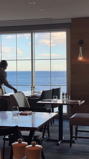 Discover Tiller at Cliff House in Maine, where a relaxed yet elegant dining experience awaits. Savor stunning ocean views and a delightful seasonal menu. | Cliff House