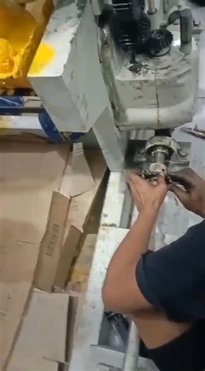 Transmission Shaft Coupling Gear Drive Shaft Gear Printing Machine Gearbox Component #workshop #fypreelsシ゚viralシ #Rotogravure | Agung Wardaya