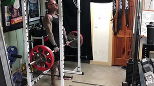 In this video I cover how to do the Power Shrug, which is one of the 10 exercises done in today’s #TrainWithJim series workout 4 of my #CircuitMaximus training. Use the link below to get the program for FREE: https://www.jimstoppani.com/training/circuit-maximus | Dr. Jim Stoppani