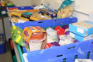 UK Food Banks Gave Out a Record 1.6 Million Food Parcels Last Year