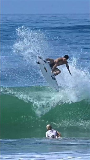 Maykol Torres 🇨🇷🇨🇷 #costarica #surfing #waves #playahermosa #surfers #surf