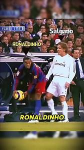 O dia que todo mundo aplaudiu Ronaldinho: gols de falta memoráveis