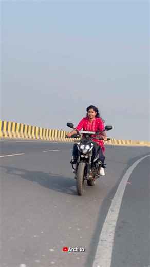 2026 Bullet 350 VS KTM Duke 250 | Duke 250 Vs KTM Duke 250 #shorts #royalenfield #ktm #bullet350