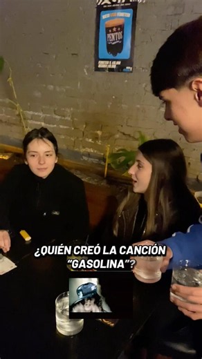 Who sang "Gasolina" at Pentos? #thrivago @Pentos bar brewery