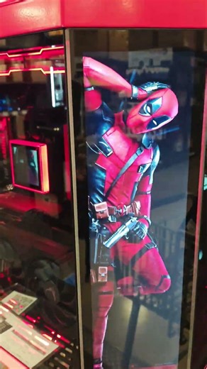 ​Is this Deadpool PC build pure genius or total overkill?