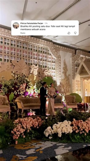 Anzar Ahmad | MC Makassar & Creatorpreneur on Instagram: "Mau Skrip MC Resepsi Pernikahan Lengkap yang biasanya saya pakai? 👉 Komen “ROMANTIS” 💌 Hanya 35K — skrip siap pakai yang bikin kamu tampil profesional di panggung 🎤 Format cue card siap edit, sudah ada semua urutan acara dari opening sampai closing. Cocok banget buat MC pemula, WO, atau siapa pun yang pengin tampil elegan & lancar di acara pernikahan. --- MC: Wedding Reception Wedding Organizer: @yellowprojectmks MC Partner: @gadisiven