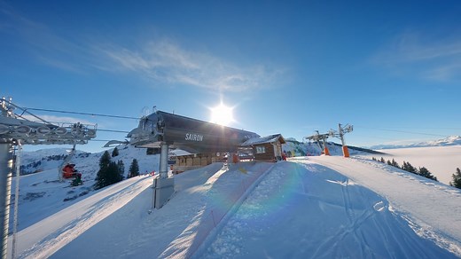 🚠 Montez à bord du nouveau télésiège du Sairon depuis sa gare de départ à Morillon les Esserts (1077m) jusqu'au sommet de la ligne (1714m). Et profitez de la vue durant les 9min de trajet 🤩 Merci aux salariés GMDS et aux clients ayant participé au tournage 😉 👨‍🔧 POMA et INGELO 🎥 Elevation Films | Grand Massif Officiel