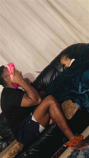 Roko’s curious thought: “Ko Momo beka vaka sa dua a leqa sa jiko na ona vanua e cake” 🤨🧐😂😂 Io lewa…kei na domo kaukauwa vinaka talega ka tu vei Momo, domo vinaka ni lai kacivaki pasidia na waqa ni vaka vodo ki nakoro (Lau) 😂😂 | Lica Navaka