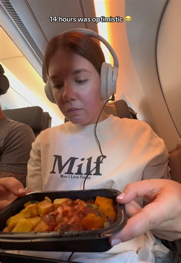 Travel Vlog: My 20-Hour Journey to 7/11 in Thailand