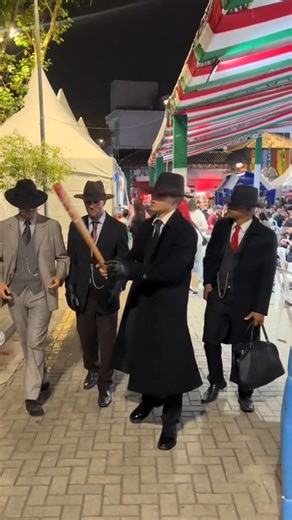 merry Christmas, the reaction of people was completely unexpected😱😈#thomasshelby#sigma#germany#pe