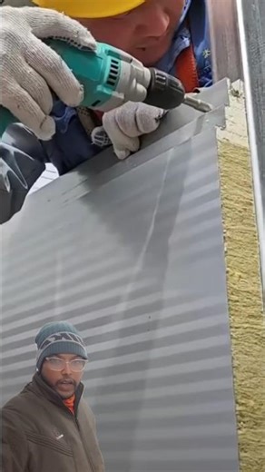 China Locks Floor Tiles in Place Using Plywood on Walls 😲