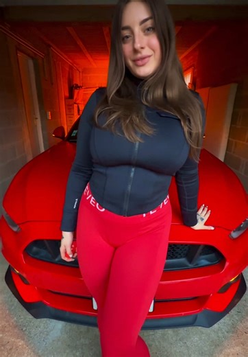 Muscle Car Enthusiasts: Autumn Adventures with Mustangs